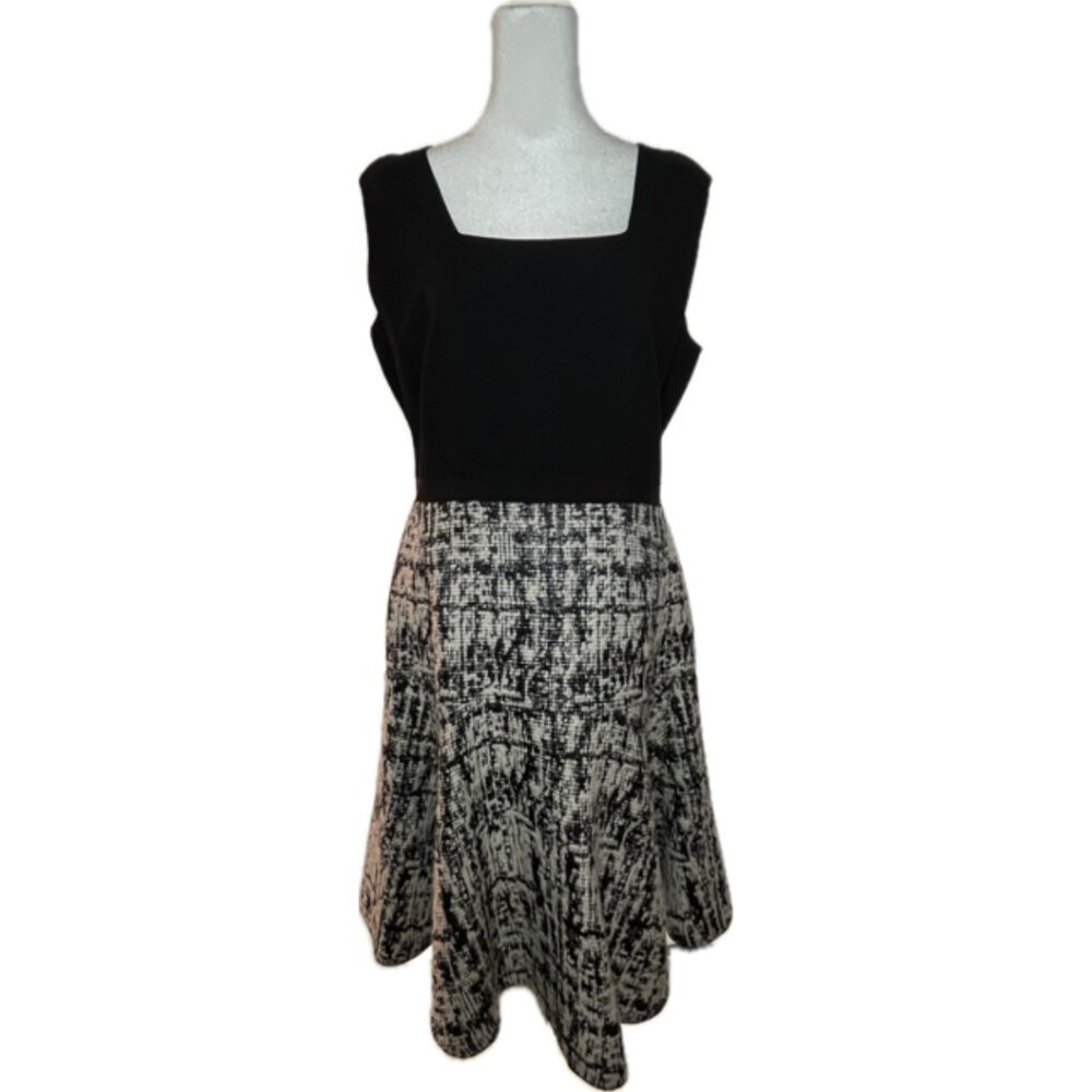 Aquilano Rimondi Black & White Sleeveless Dress